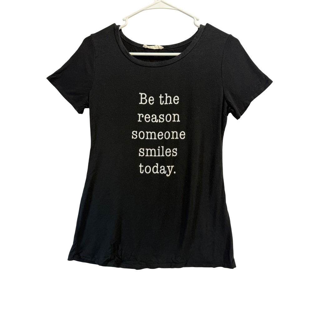 Tiffany & Grey Petite Black Graphic Tee Be The Reason Someone Smiles Today PS